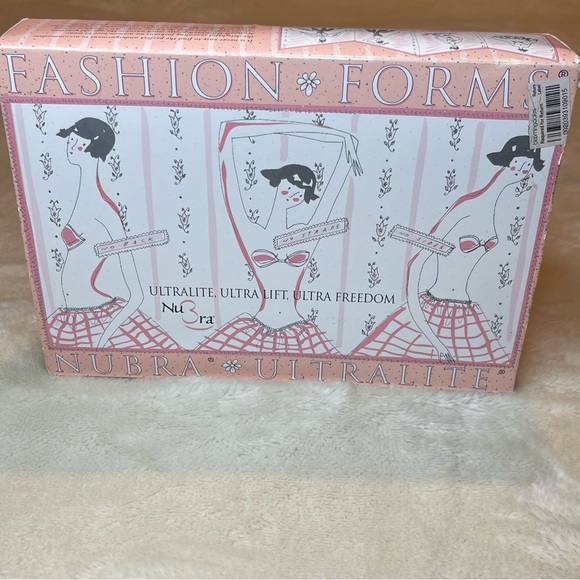 Fashion Forms NuBra Ultralite Nude Size D Backless Adhesive Bra NIB. - Picture 1 of 10